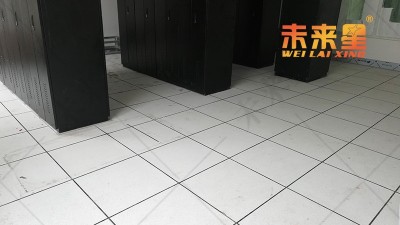 為什么要鋪設(shè)機(jī)房抗靜電地板？有什么優(yōu)勢？